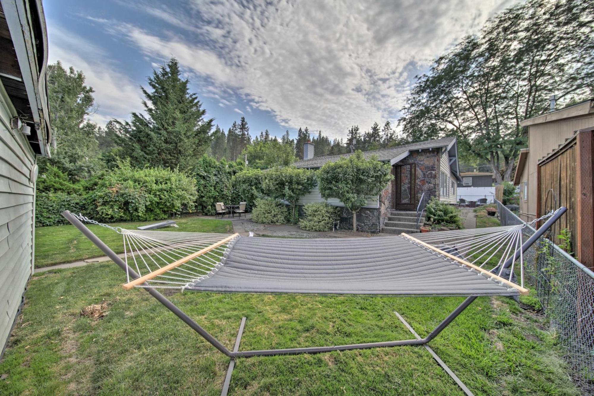 Bright And Airy Liberty Lake Abode With Backyard! Dış mekan fotoğraf