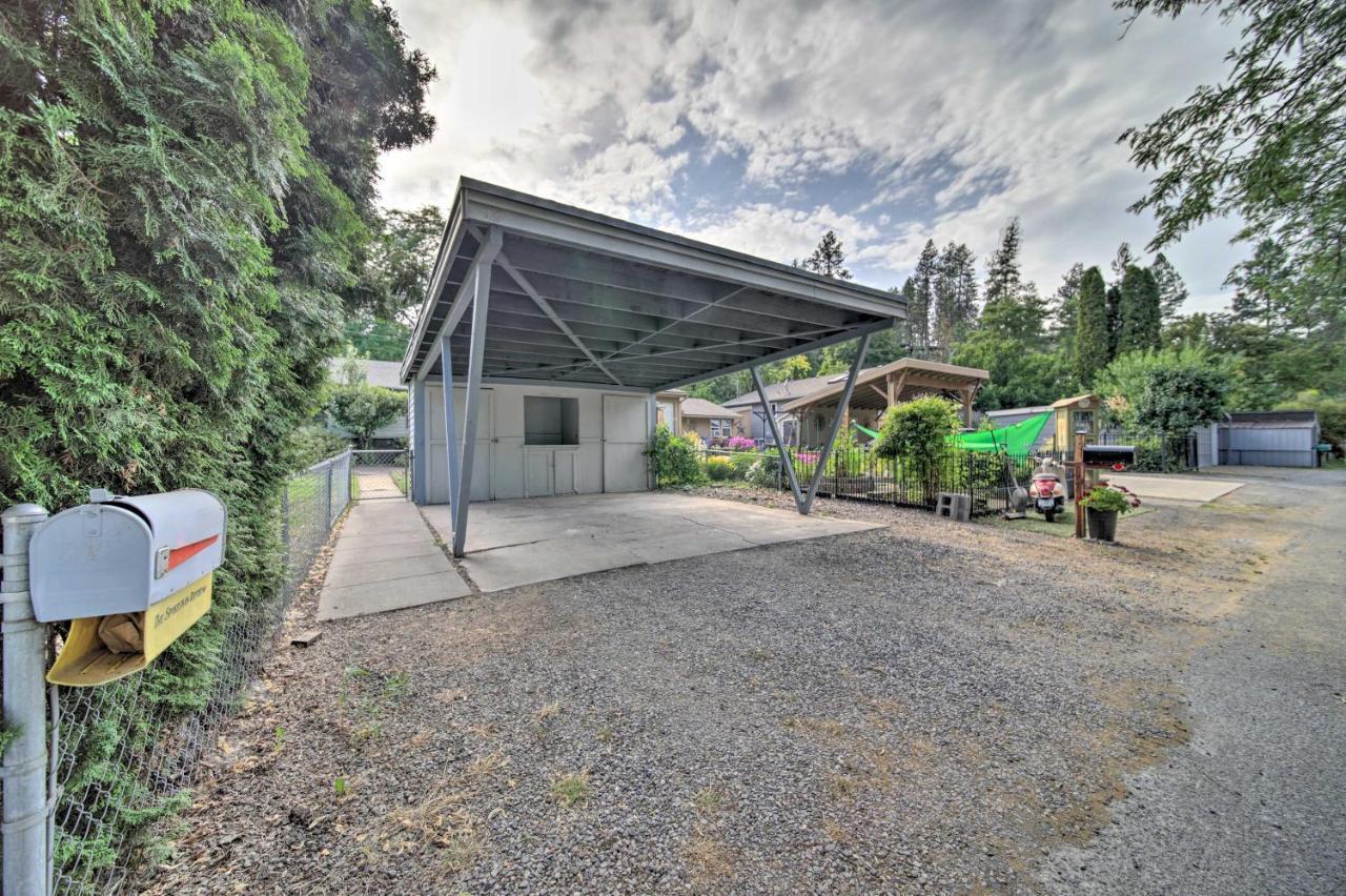 Bright And Airy Liberty Lake Abode With Backyard! Dış mekan fotoğraf