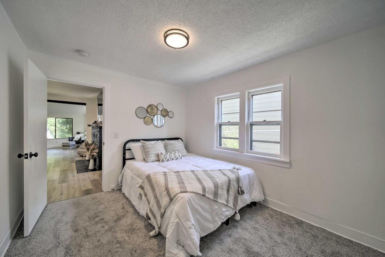 Bright And Airy Liberty Lake Abode With Backyard! Dış mekan fotoğraf